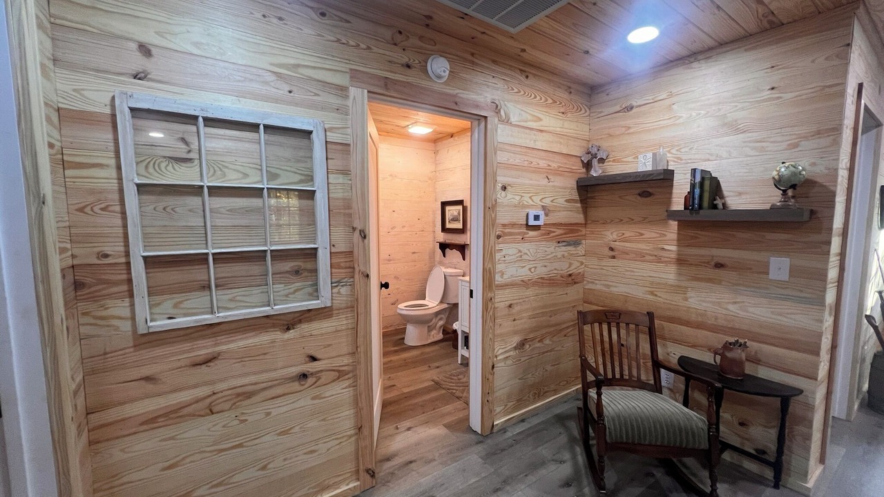 Photo of Bathroom in Ramer
