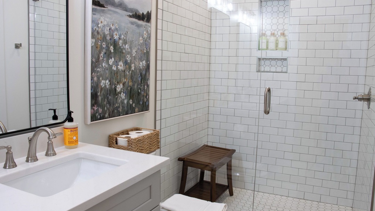 Photo of Bathroom in Jacksons' Gap