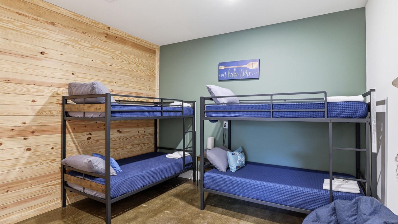 Photo of Bedroom in Jacksons' Gap