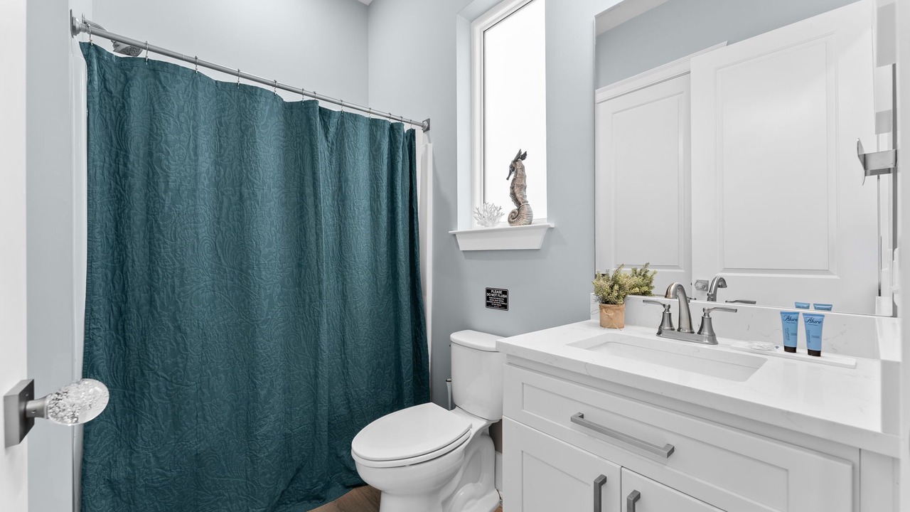 Photo of Bathroom in Holiday Beach