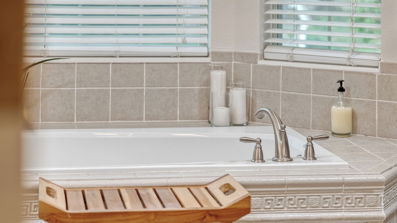 Photo of Bathroom in Killearn Estates