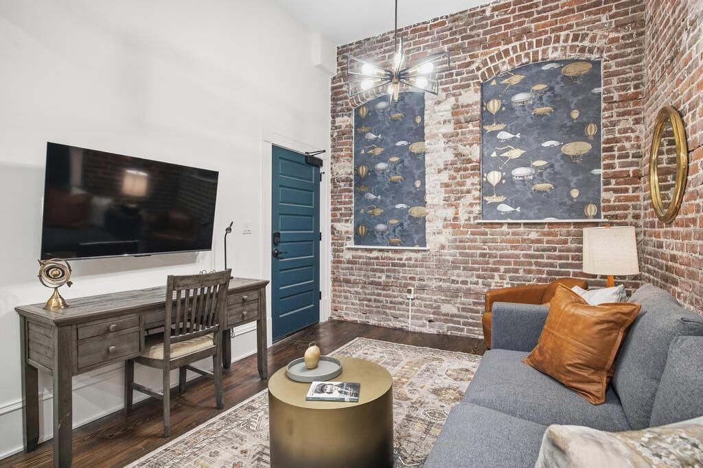 Photo of Livingroom in Downtown Jacksonville