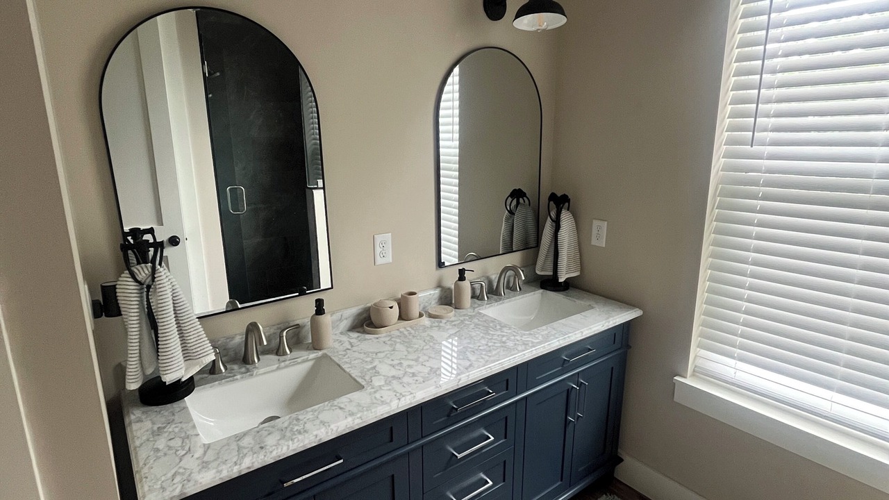 Photo of Bathroom in Crescent City