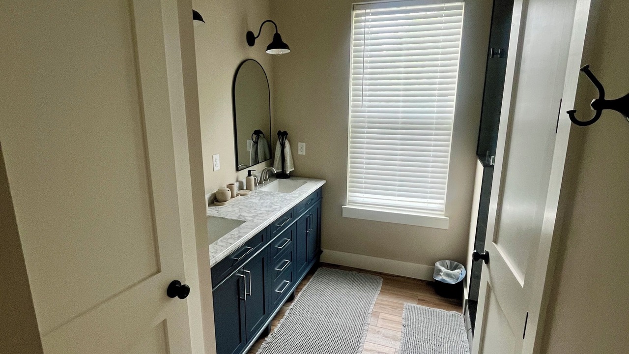 Photo of Bathroom in Crescent City