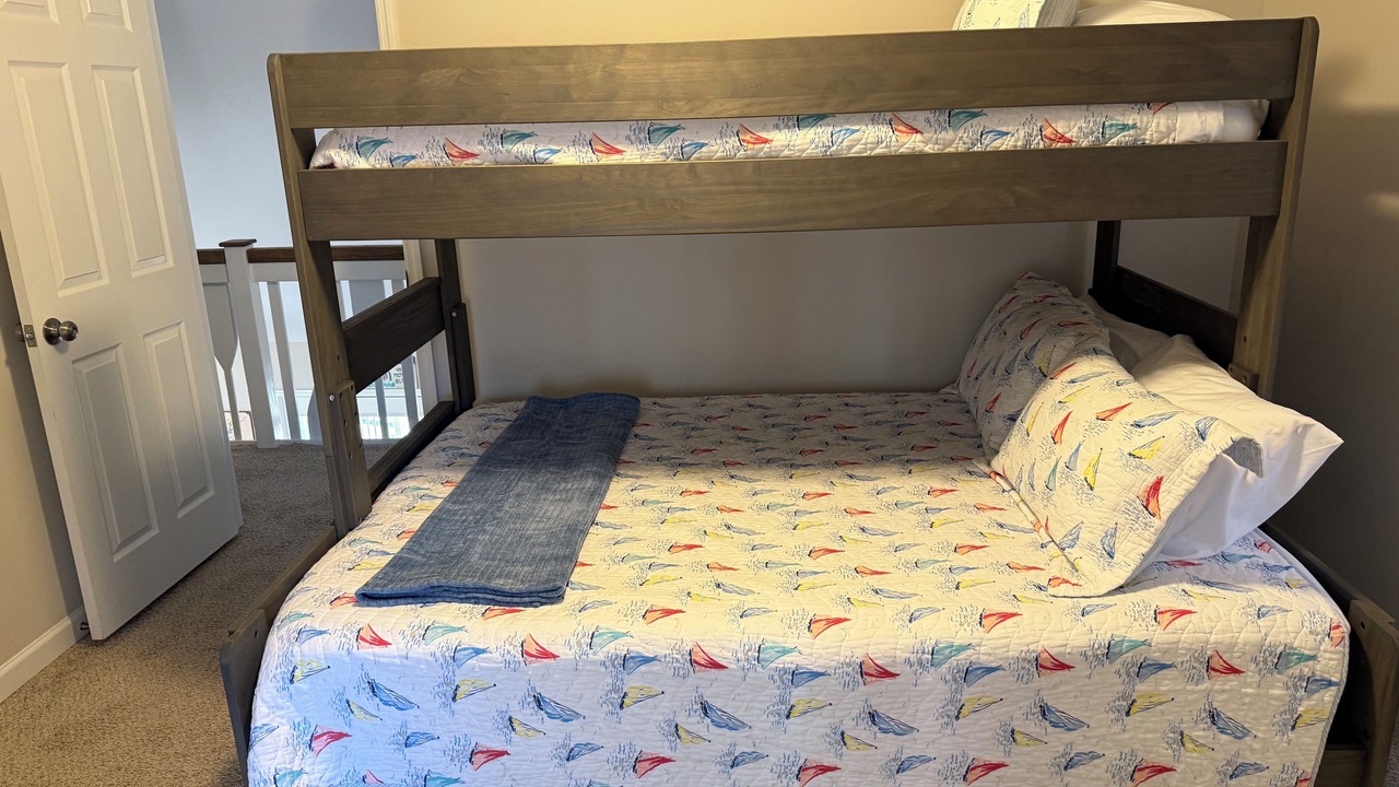 Photo of Bedroom in Alexander City