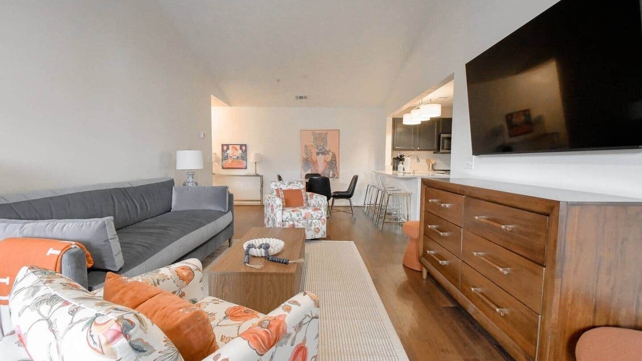 Photo of Livingroom in Auburn