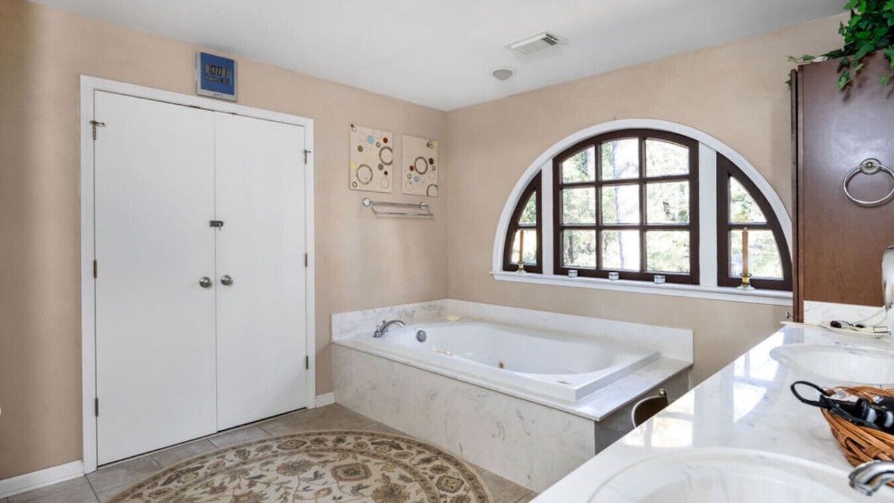 Photo of Bathroom in Northport