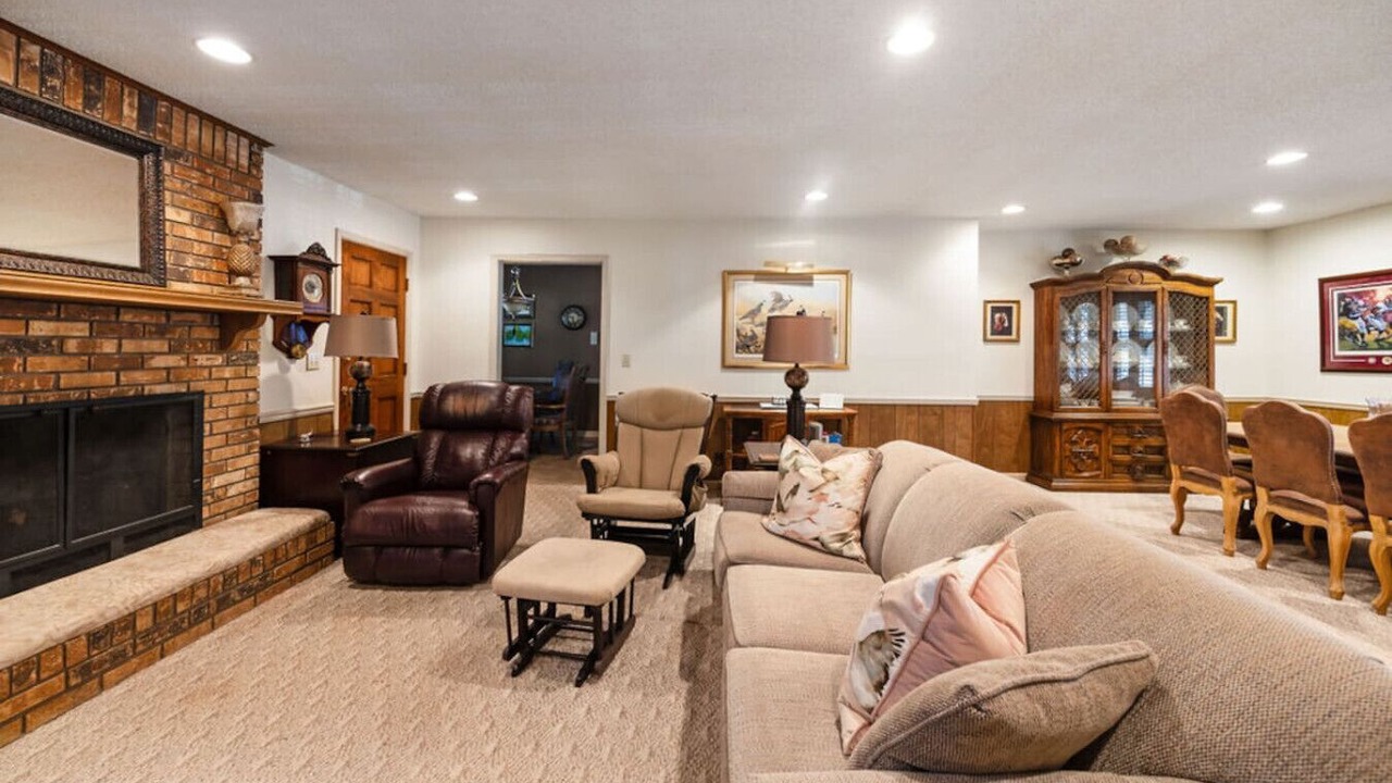 Photo of Livingroom in Northport