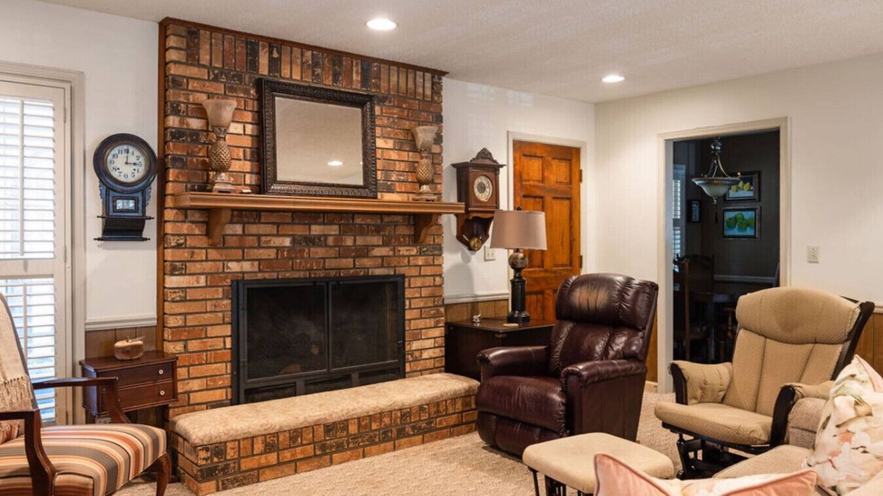 Photo of Livingroom in Northport