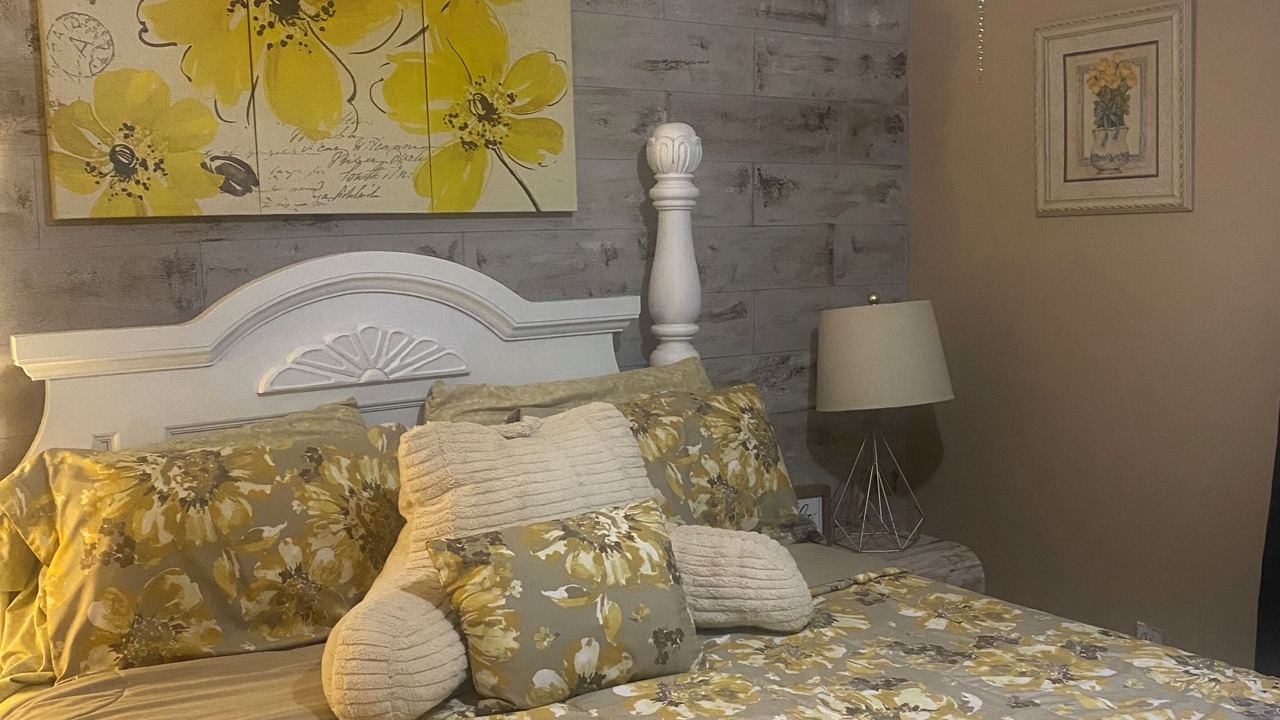 Photo of Bedroom in Davenport