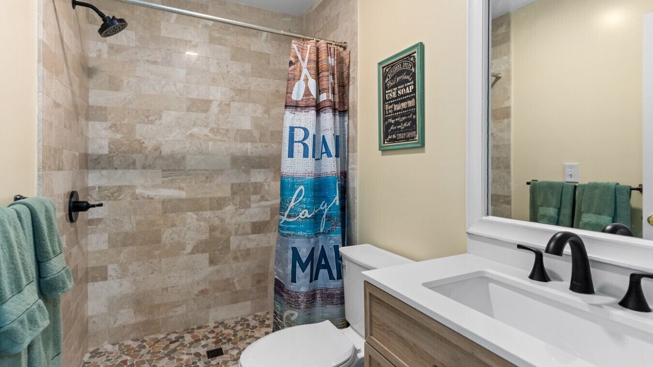 Photo of Bathroom in Eatonton