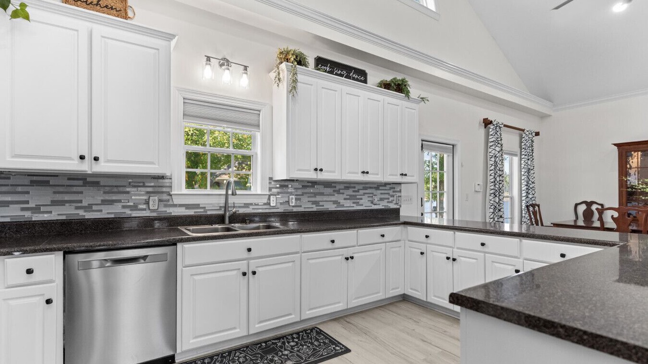 Photo of Kitchen in Eatonton