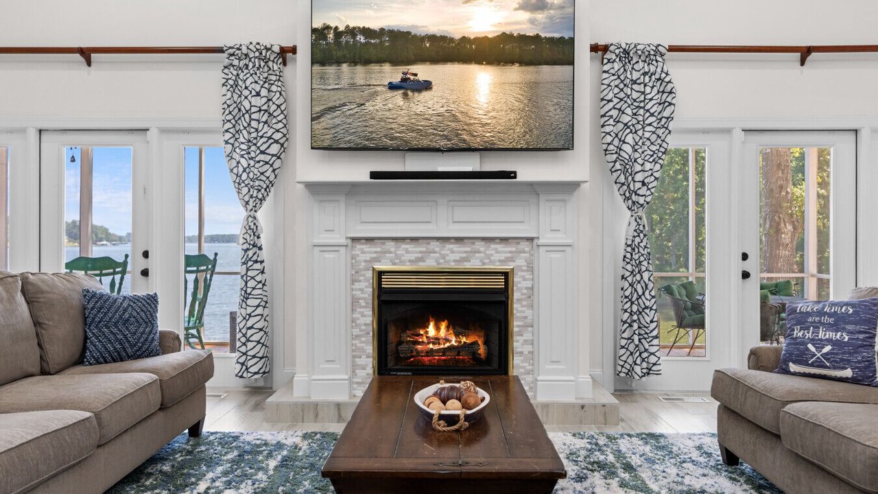 Photo of Livingroom in Eatonton