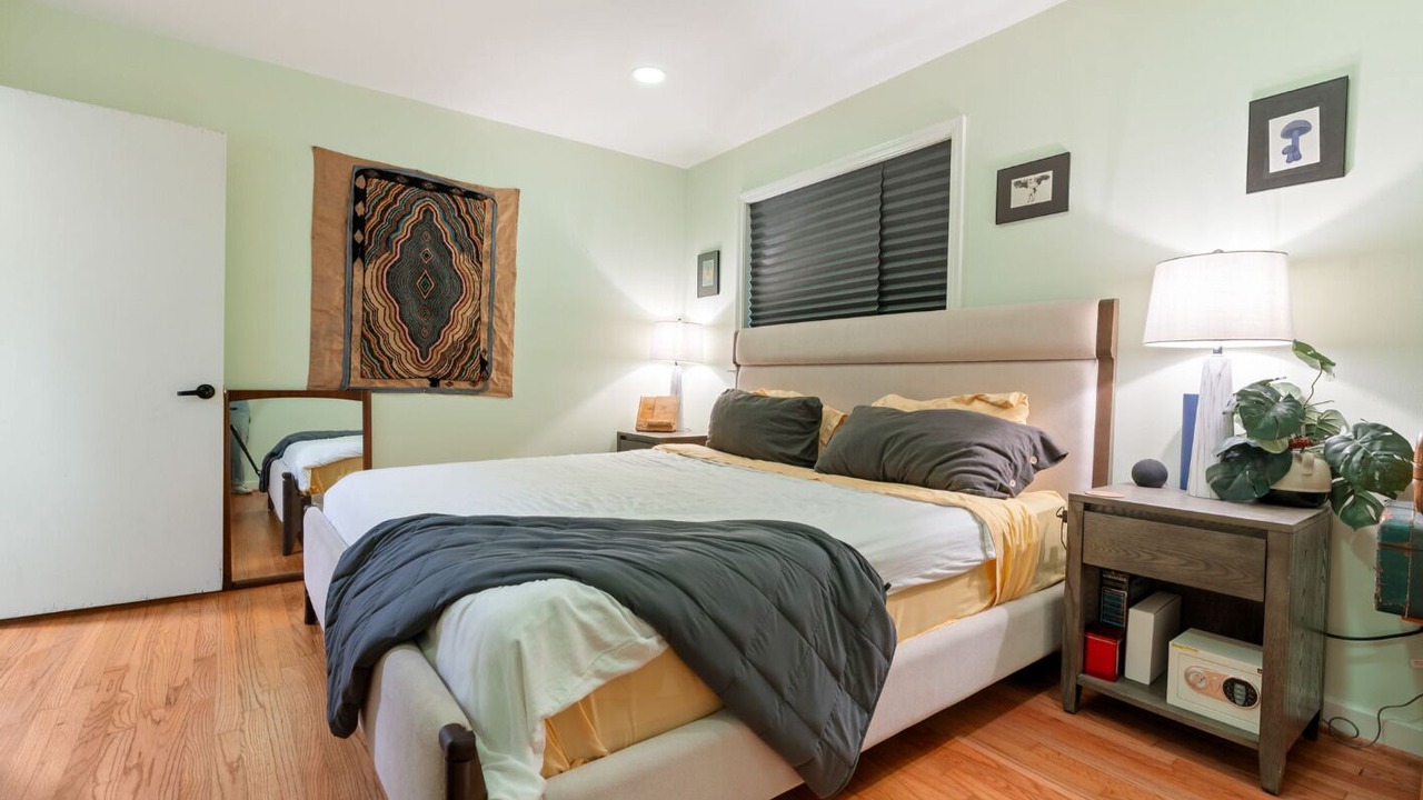 Photo of Bedroom in Crestline Heights