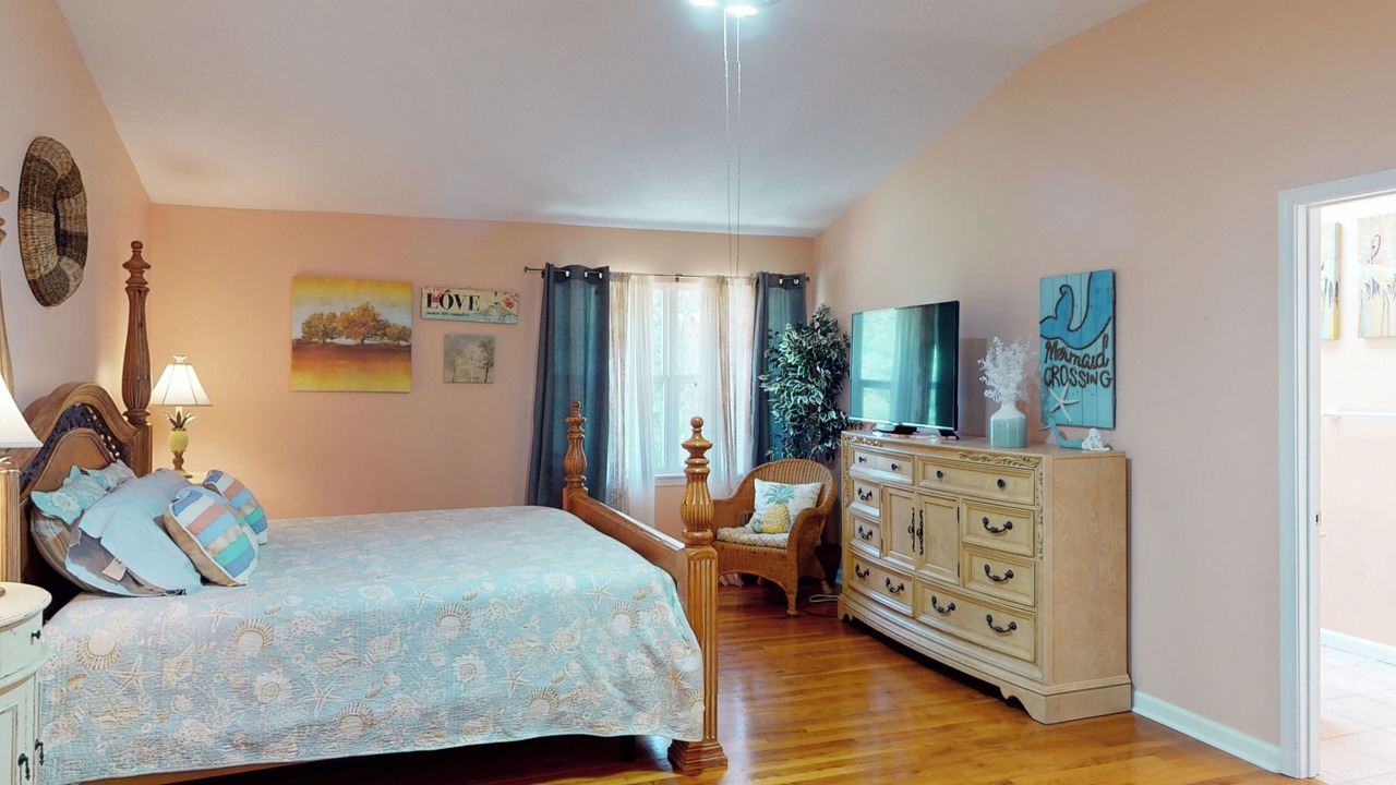 Photo of Bedroom in Freeport