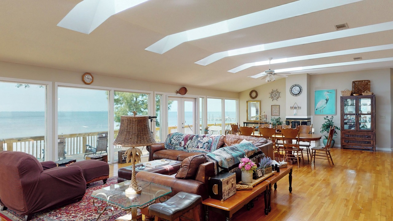 Photo of Livingroom in Freeport
