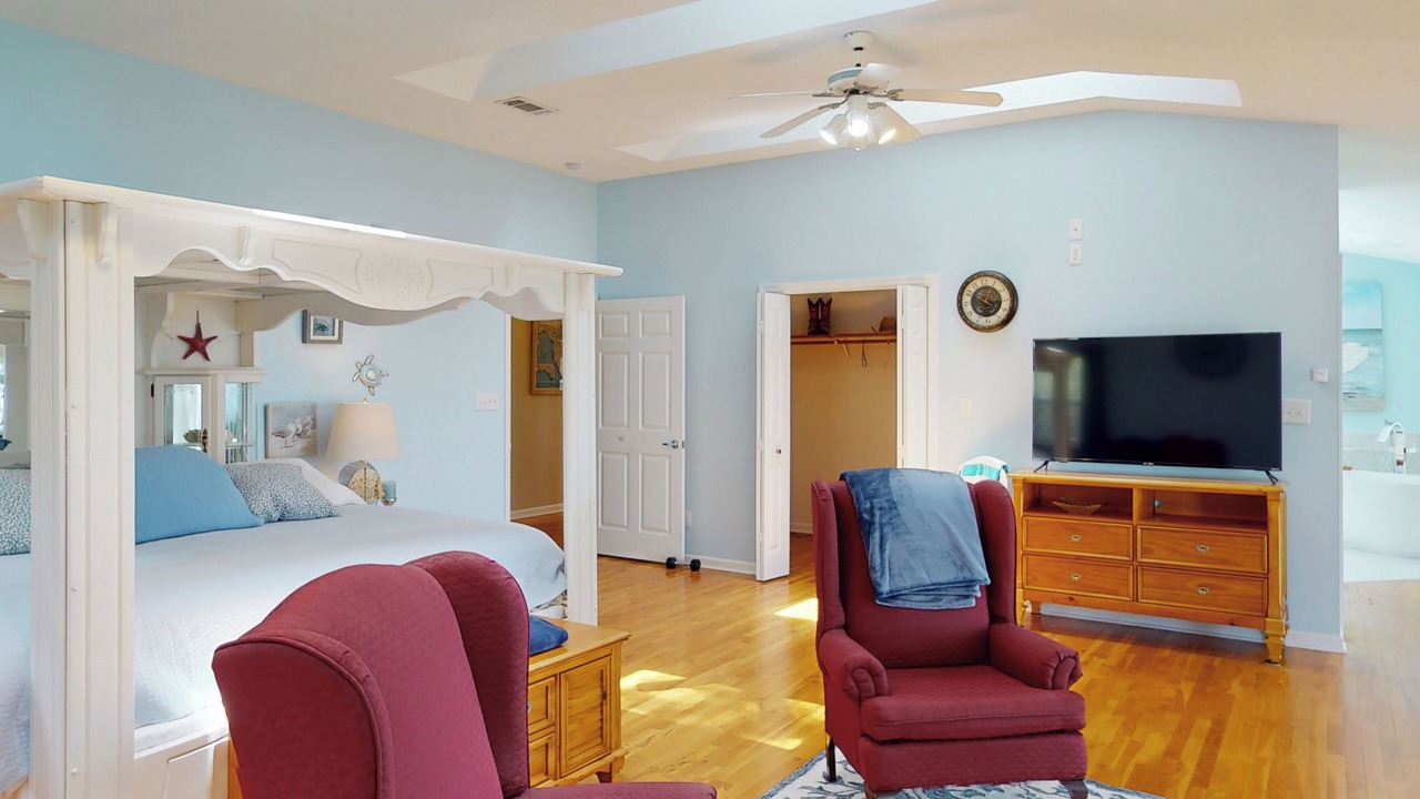 Photo of Bedroom in Freeport