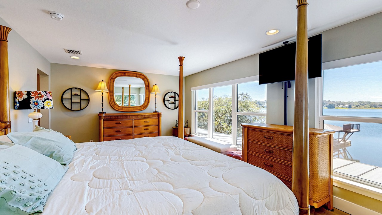 Photo of Bedroom in Mount Dora