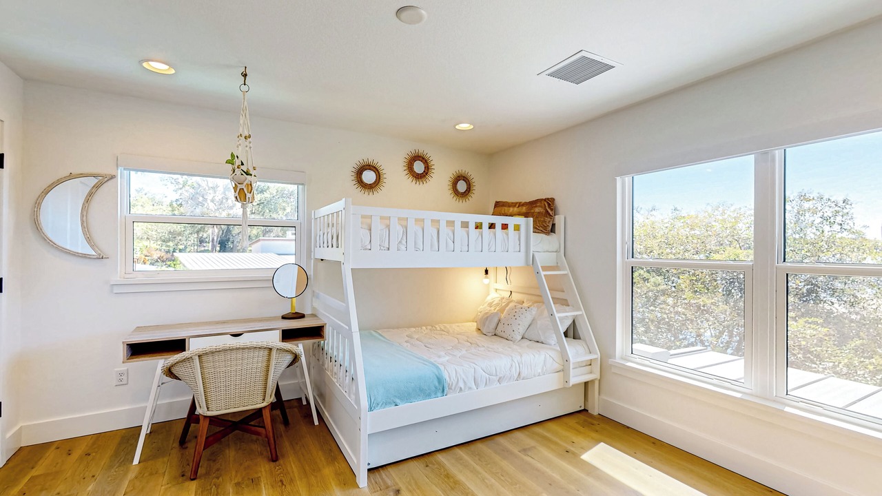 Photo of Bedroom in Mount Dora