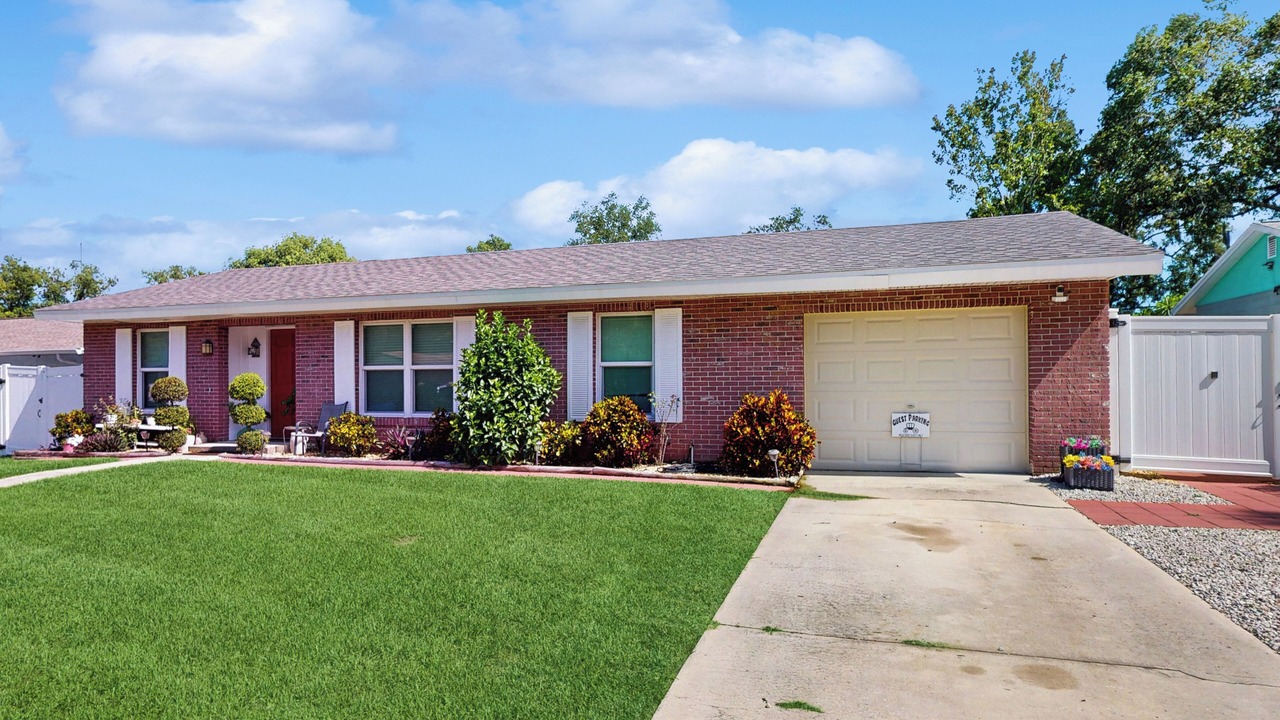 Photo of Outdoor in Longwood