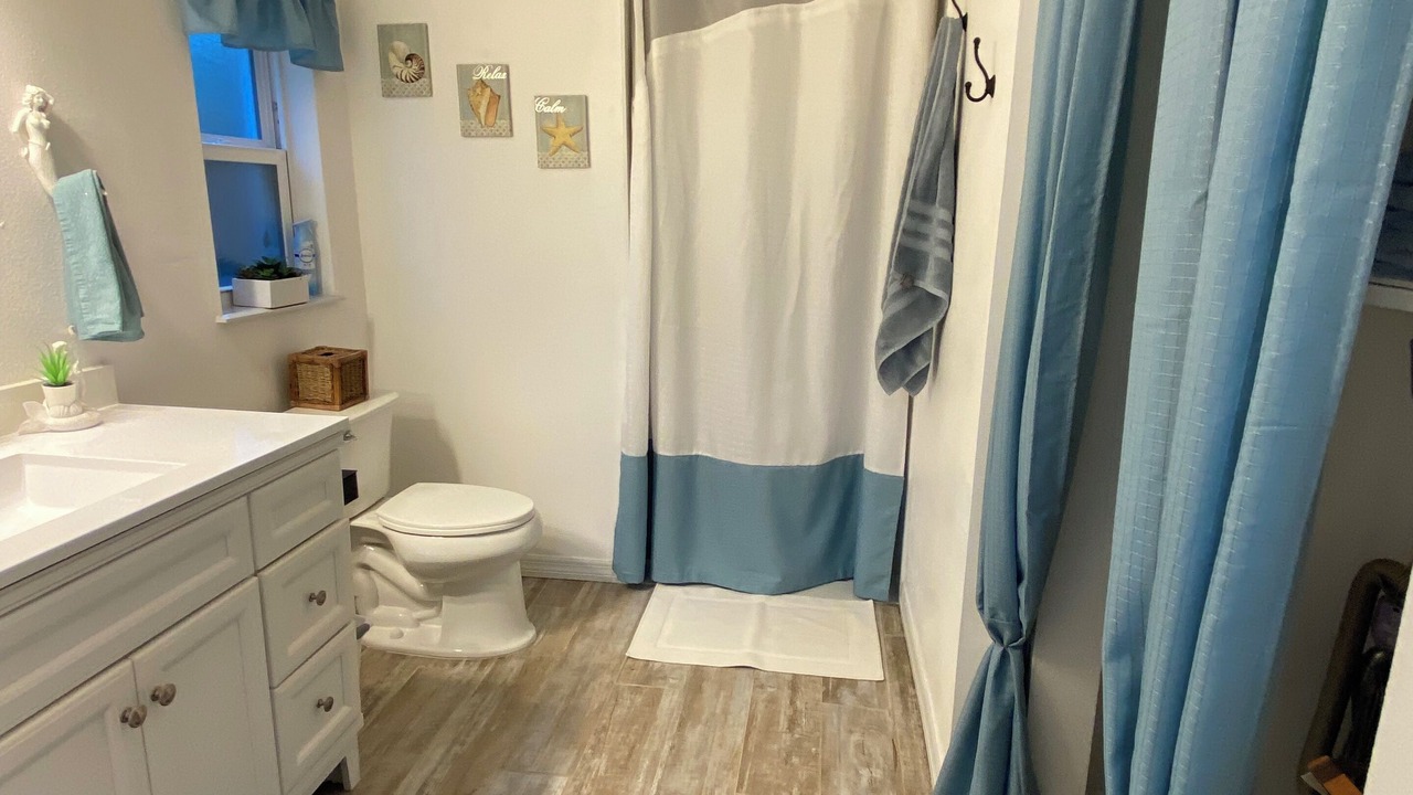 Photo of Bathroom in Port Orange