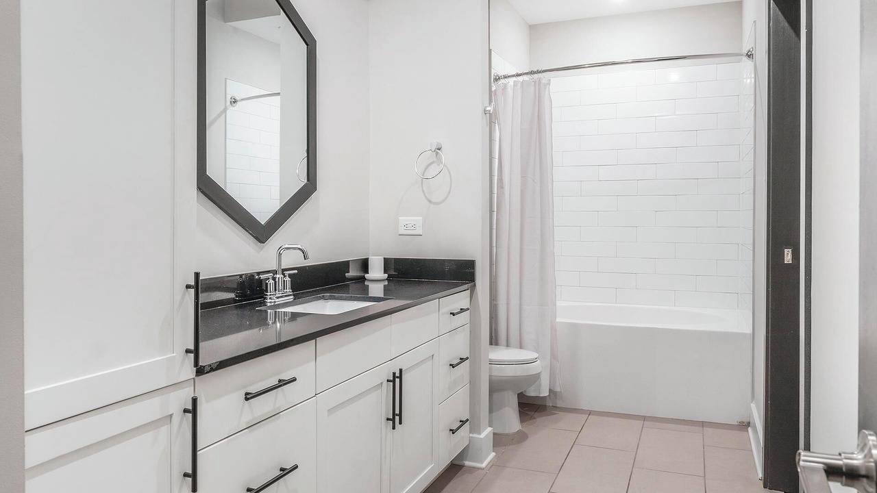 Photo of Bathroom in North Decatur