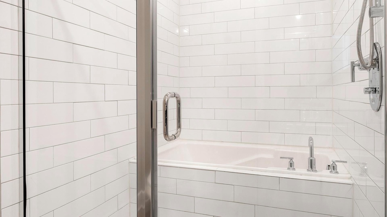 Photo of Bathroom in North Decatur