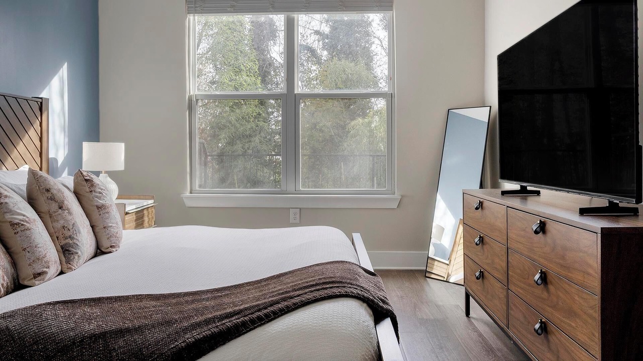 Photo of Bedroom in North Decatur