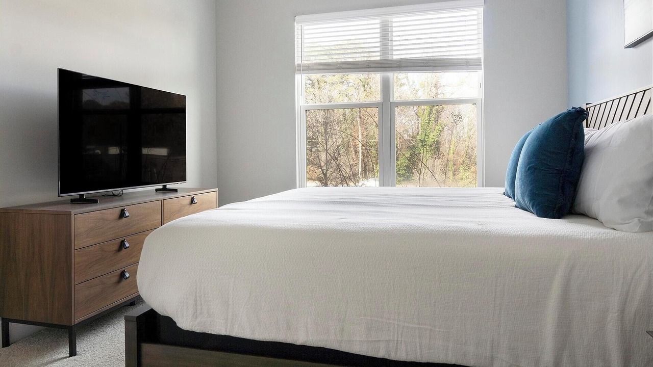 Photo of Bedroom in North Decatur