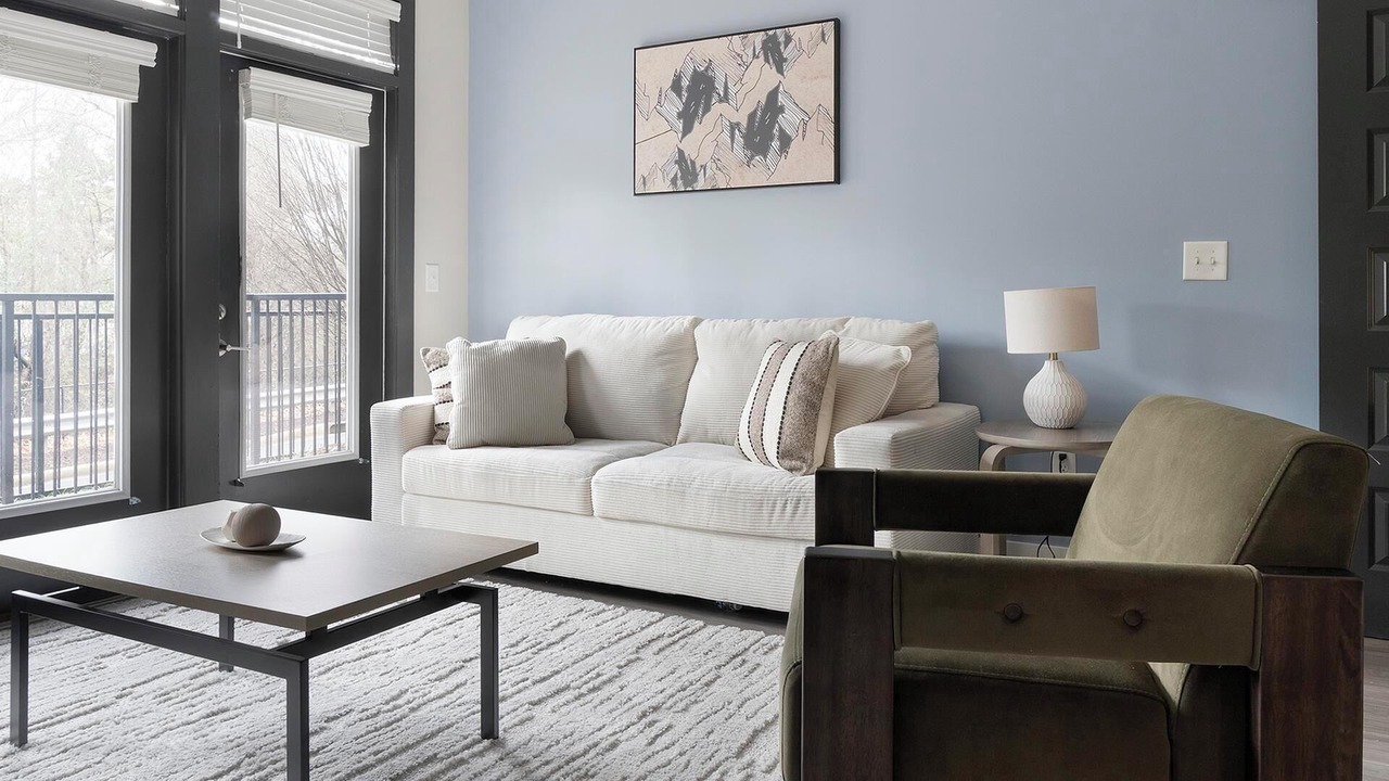 Photo of Livingroom in North Decatur