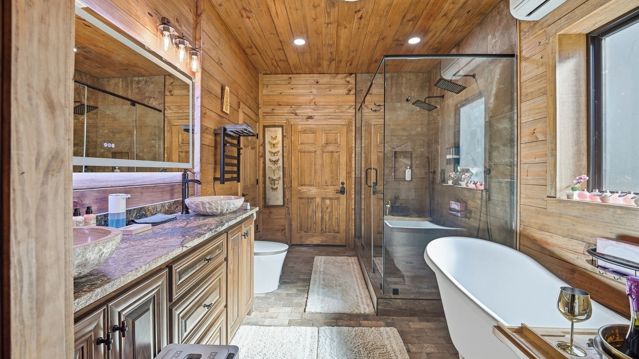 Photo of Bathroom in Folsom