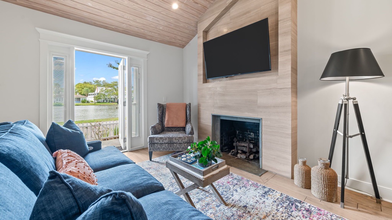 Photo of Livingroom in Downtown Historic District