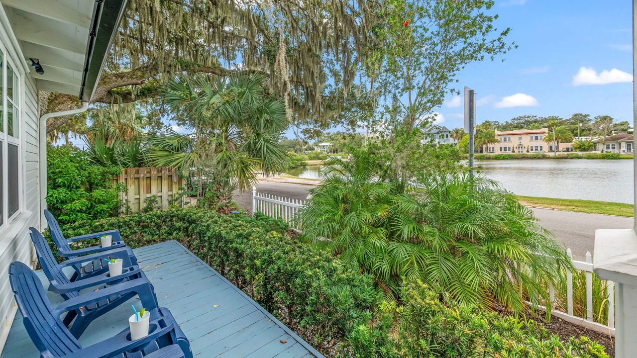 Photo of Patio Balcony in Downtown Historic District