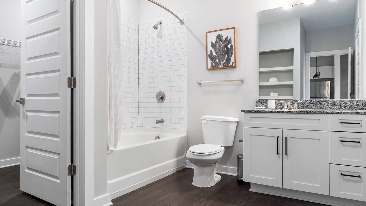 Photo of Bathroom in Mableton