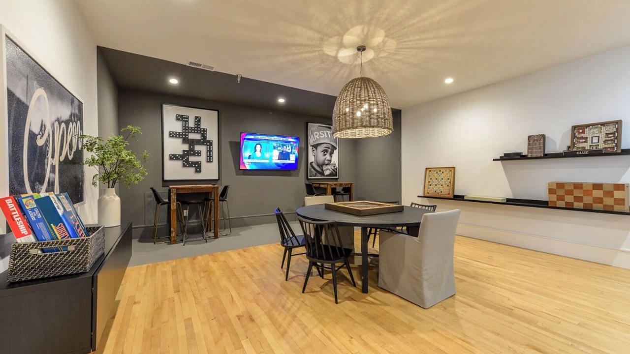 Photo of Bedroom in Buckhead