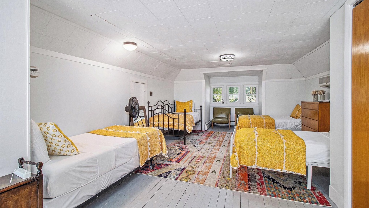 Photo of Bedroom in Manistee