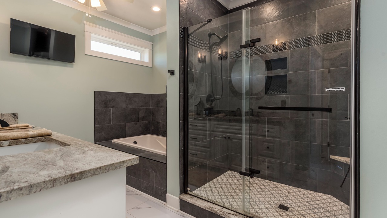 Photo of Bathroom in Dauphin Island