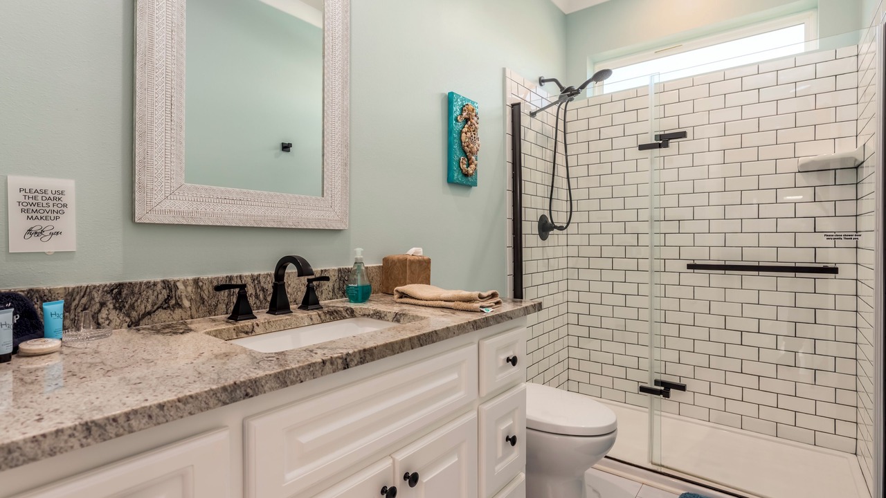 Photo of Bathroom in Dauphin Island