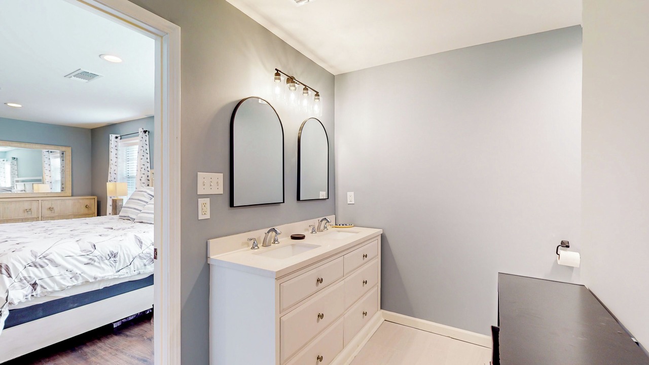 Photo of Bedroom in Pass Christian