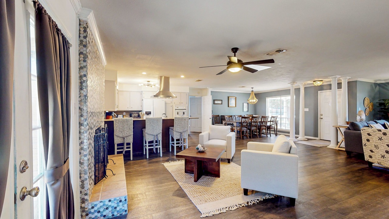 Photo of Livingroom in Pass Christian
