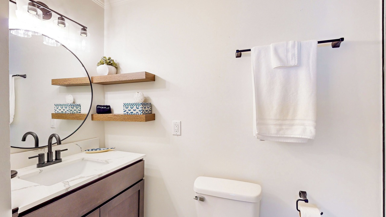 Photo of Bathroom in Pass Christian