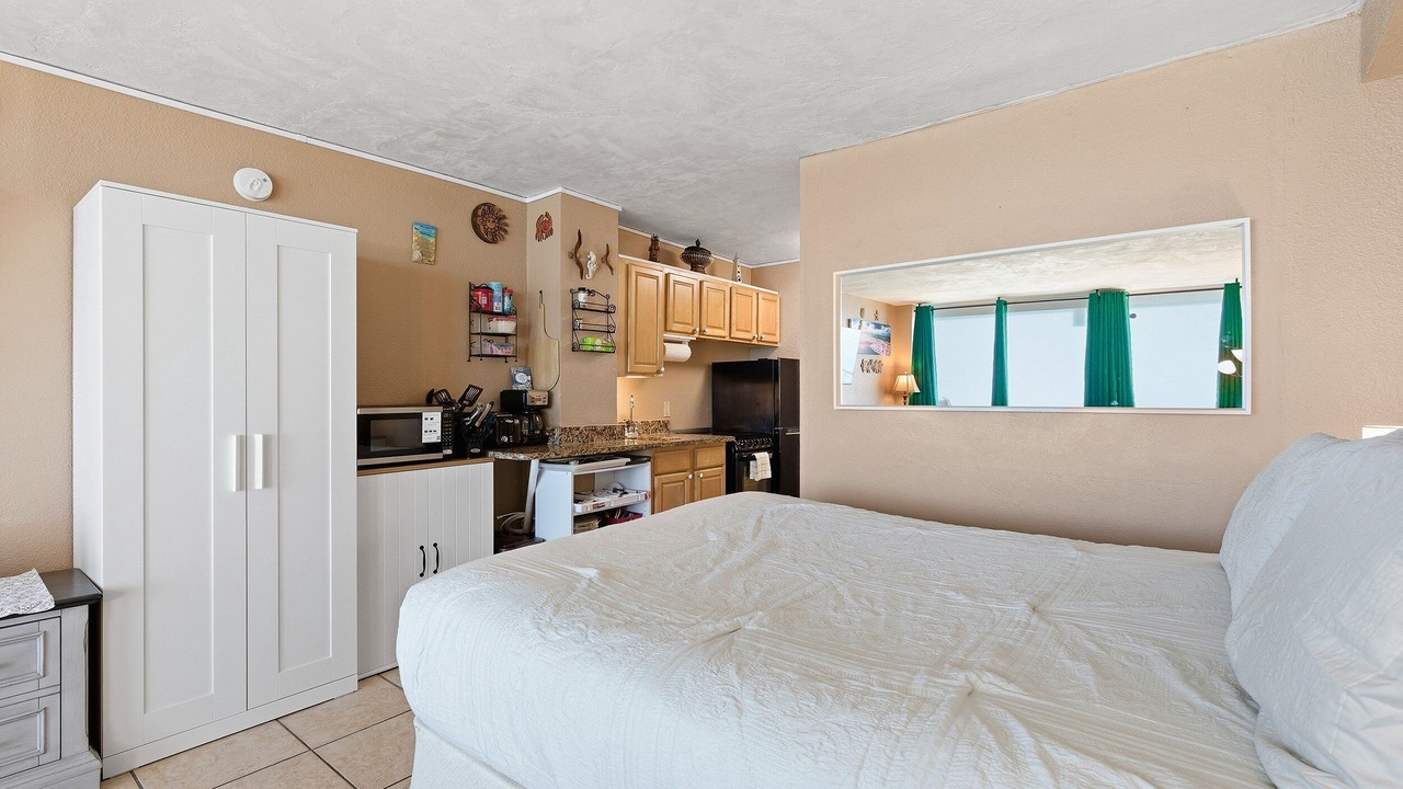 Photo of Bedroom in Lenox Park