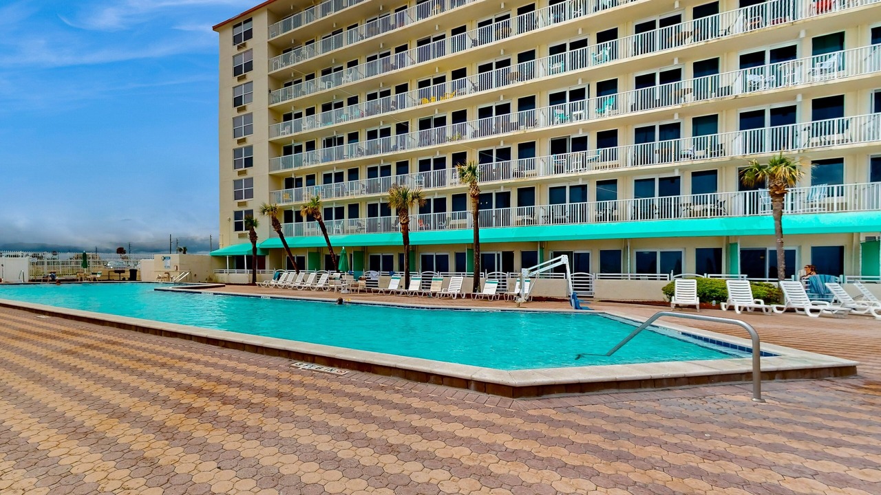 Photo of Outdoor in Lenox Park