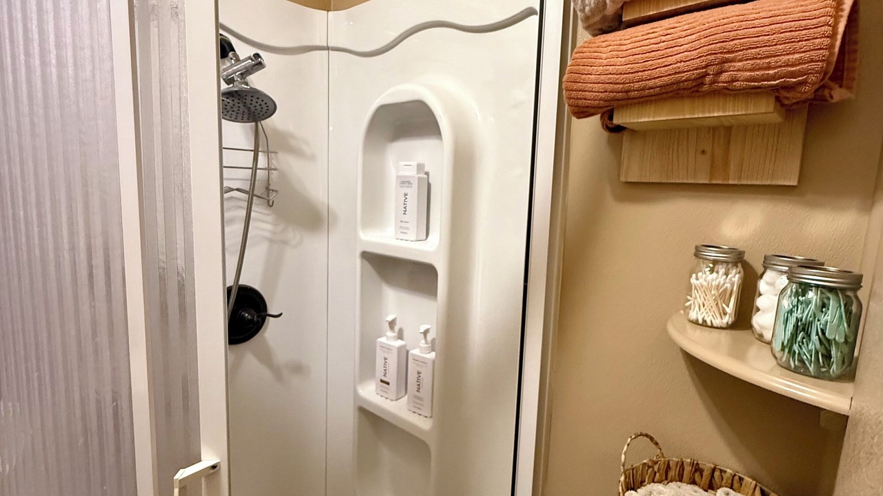 Photo of Bathroom in Farmerville