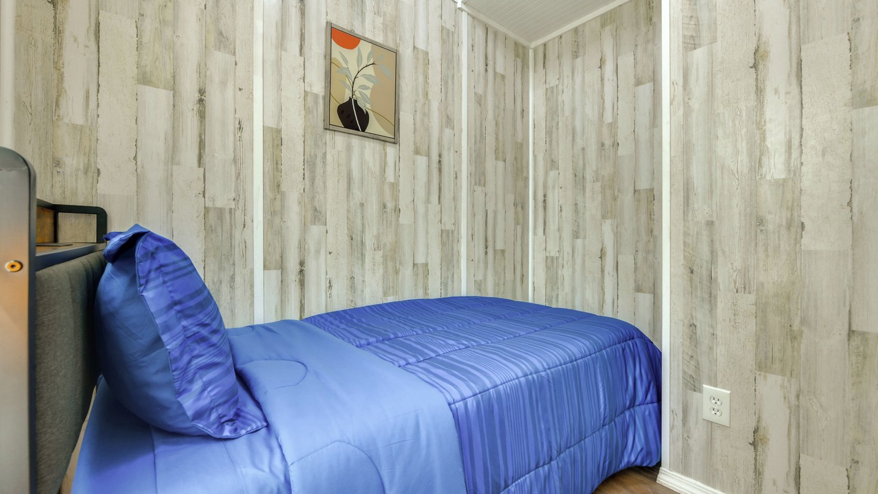 Photo of Bedroom in Picayune