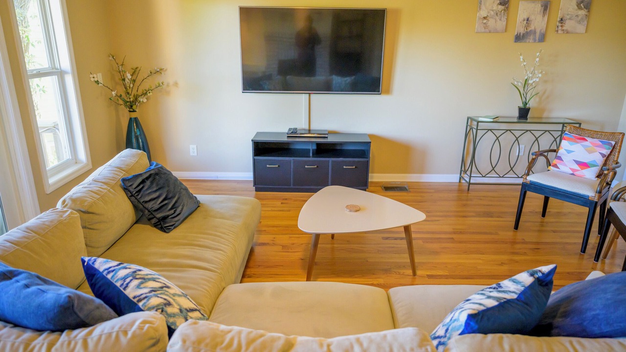 Photo of Livingroom in Tybee Island