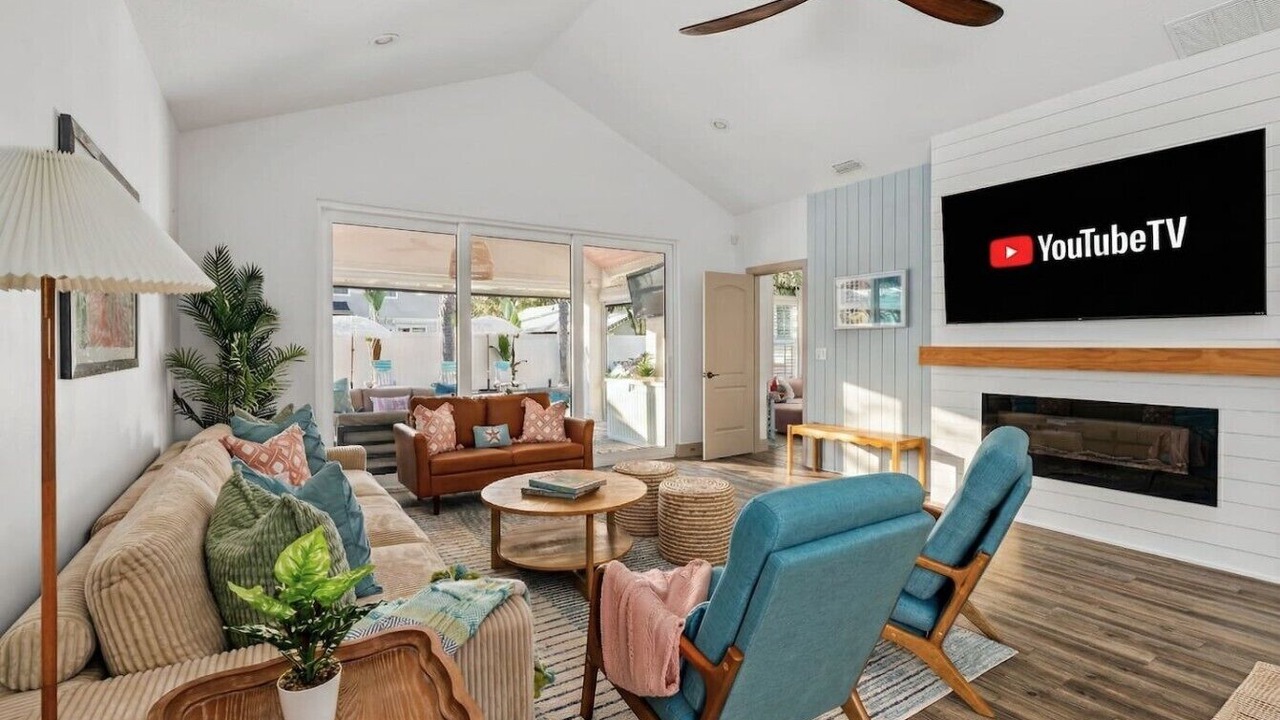 Photo of Livingroom in Jacksonville Beach