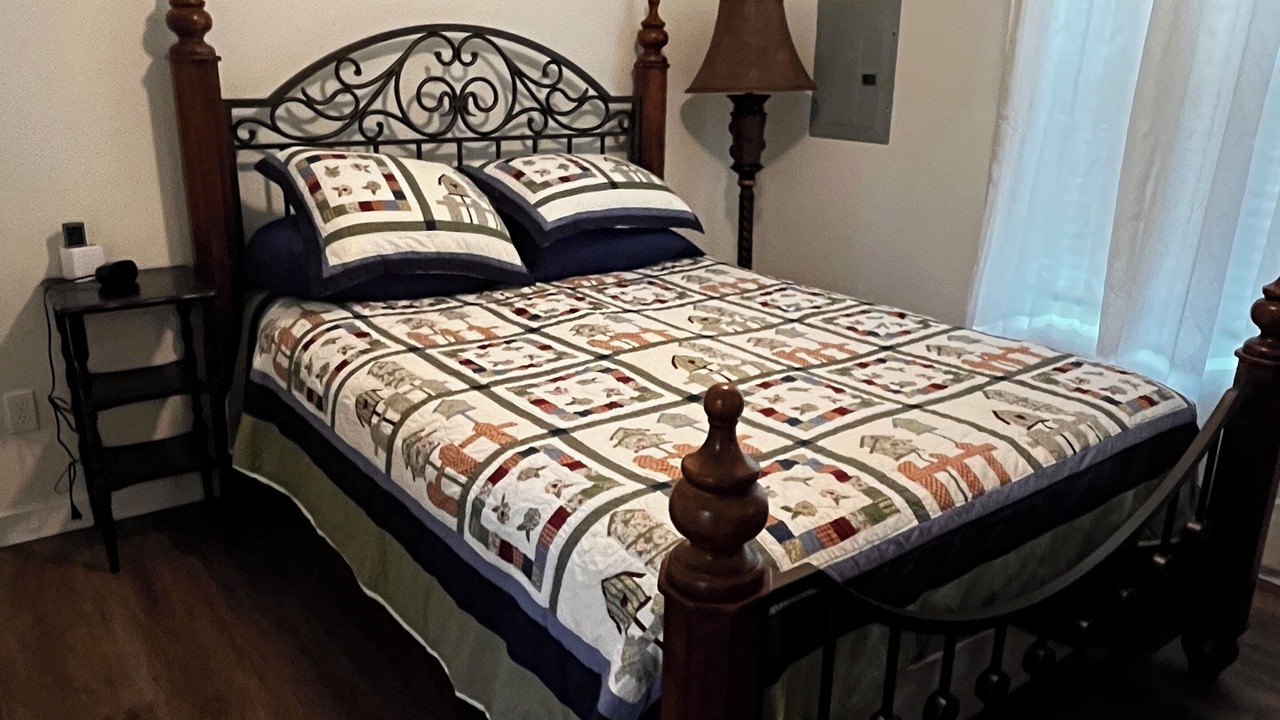 Photo of Bedroom in McNeill