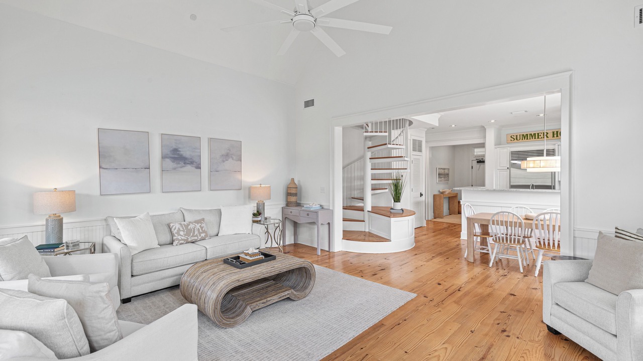 Photo of Livingroom in Beach District