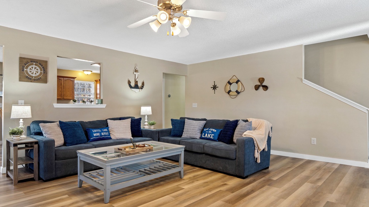 Photo of Livingroom in Eatonton